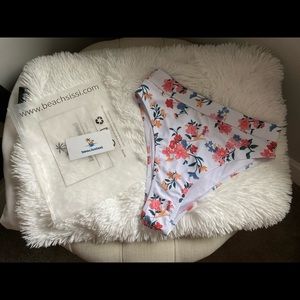 Beachsissi high wait bikini bottom